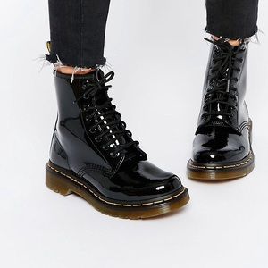 Dr. Martens • 1460 boots • black patent leather • size 8 US women